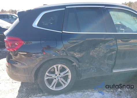 2021 BMW X3 xDrive30I z USA, uszkodzony, nr VIN 5UXTY5C07M9G01228